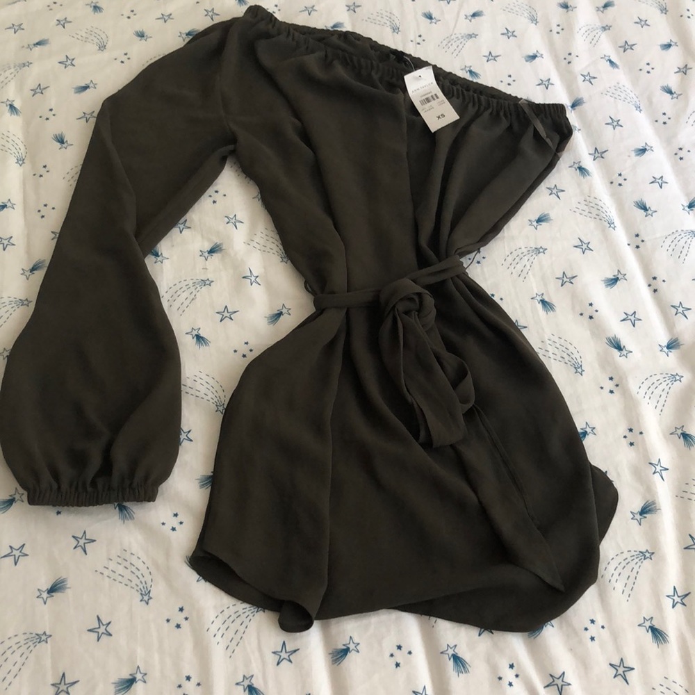 Ann Taylor One Arm Olive Shirt